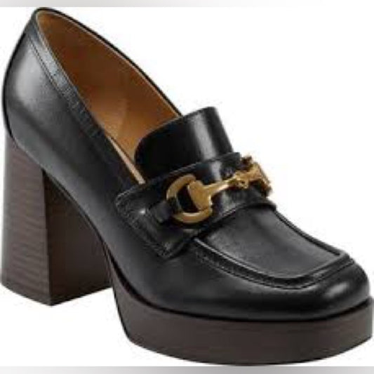 45.300. NEW SIZE 7 M Elegant Black Flats for Everyday Comfort