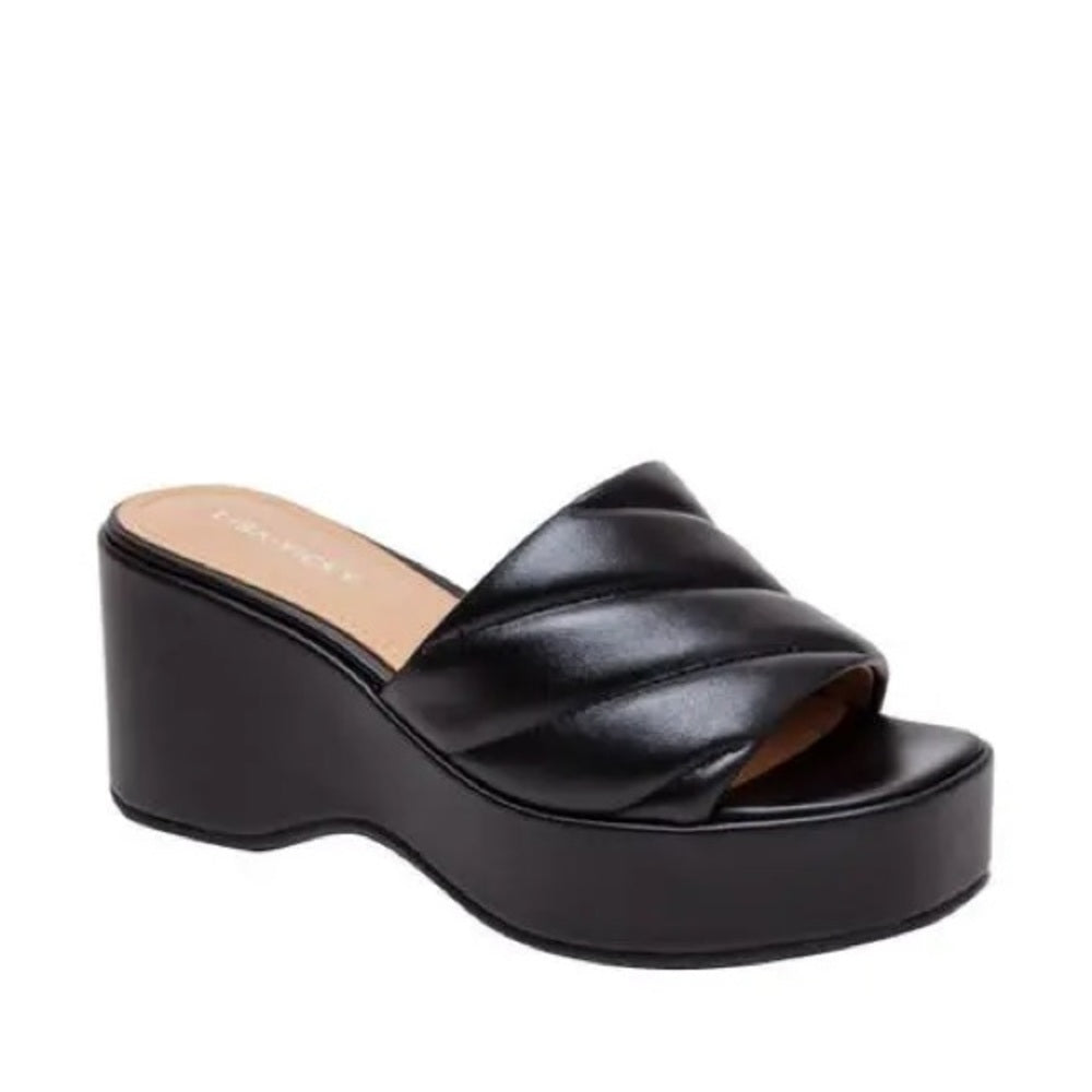 49. NEW SIZE 6 M Black Platform Shoes for Stylish Elevation