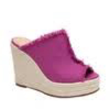 44. NEW SIZE 7 1/2 M Elegant Pink Wedges for Versatile Style