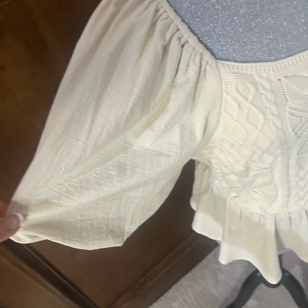 NWT SIZE L Polagram White and Pink Peplum Blouse with Puffed Sleeves