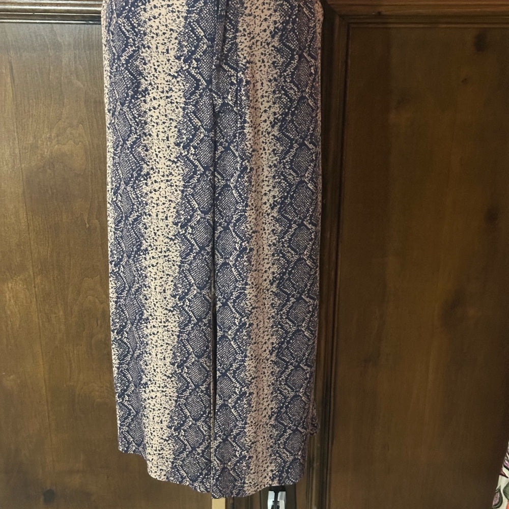 SIZE S Blue Life Tan and Blue Cropped Ankle Pants