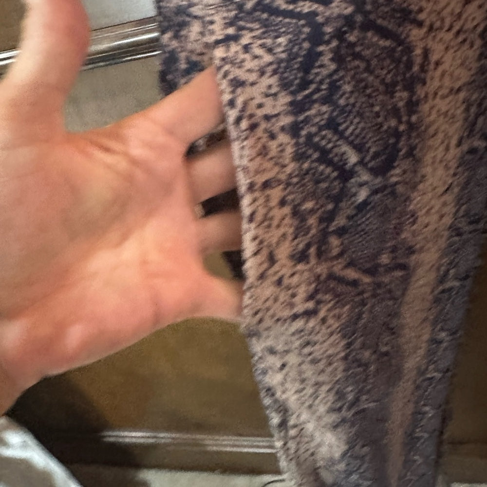 SIZE S Blue Life Tan and Blue Cropped Ankle Pants