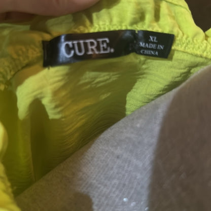 NWT SIZE M Vibrant Green Blouse with Smocked Mandarin Collar