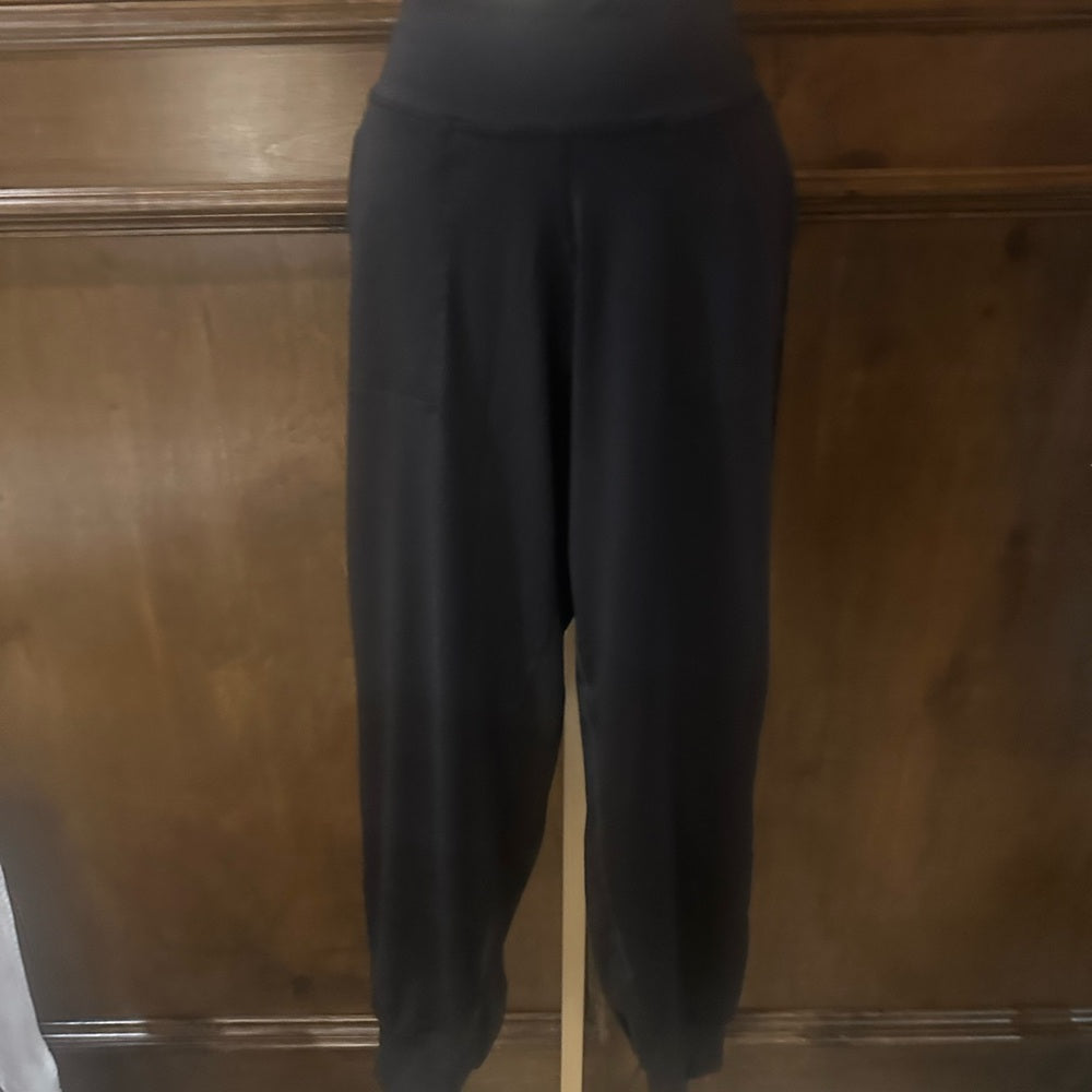 NWT SIZE L Leggings Depot Black Joggers with Elastic Cuffs