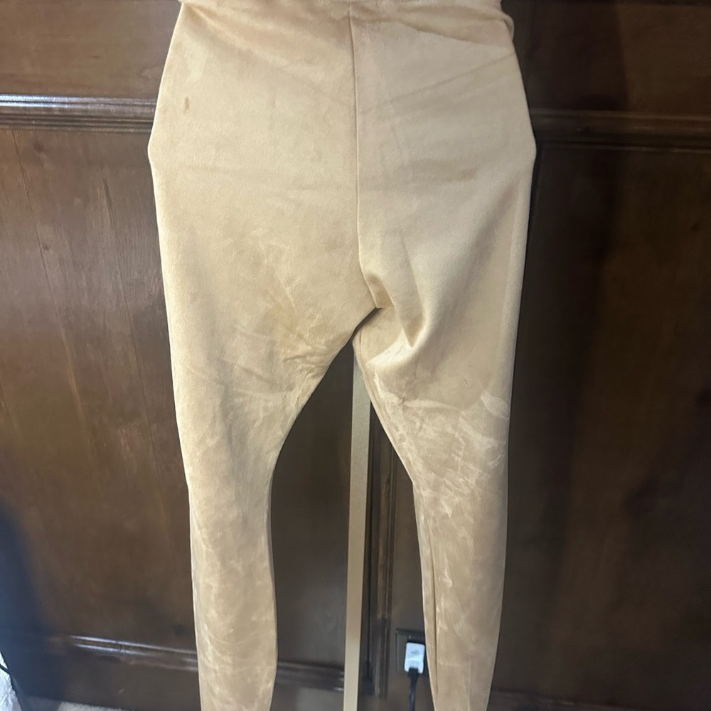 NWT SIZE L Hale Bob Tan Skinny Pants