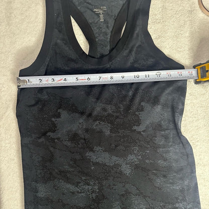 Athleta Black Sleeveless Fitted Tank Top