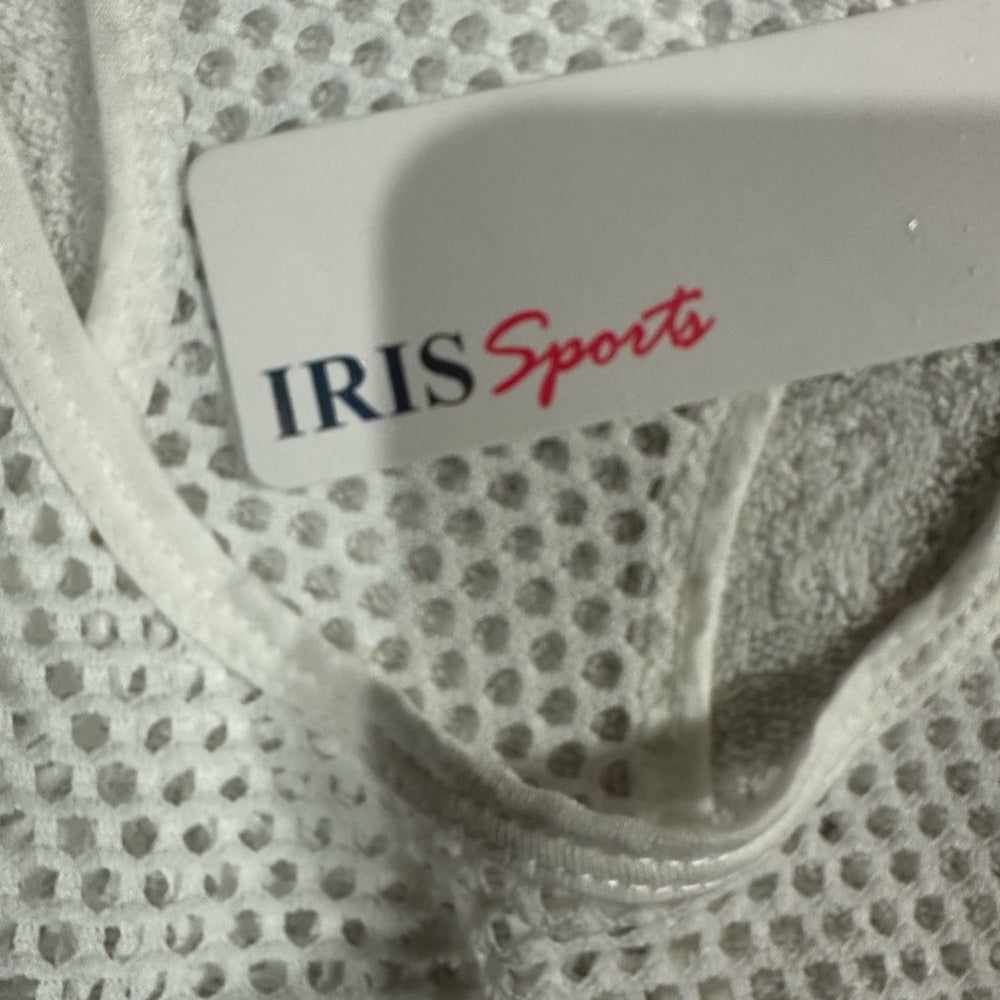 NWT SIZE M Iris White Sleeveless Tank Top
