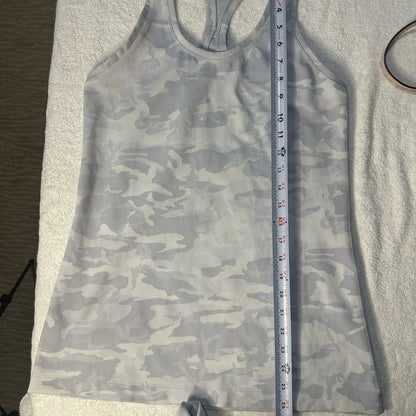 SIZE XS/S/4 Lululemon Athletica White Tank Top Racerback Design Athletic Wear