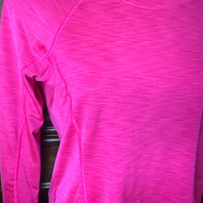 SIZE M Under Armour Pink Fitted Long Sleeve Sweatshirt