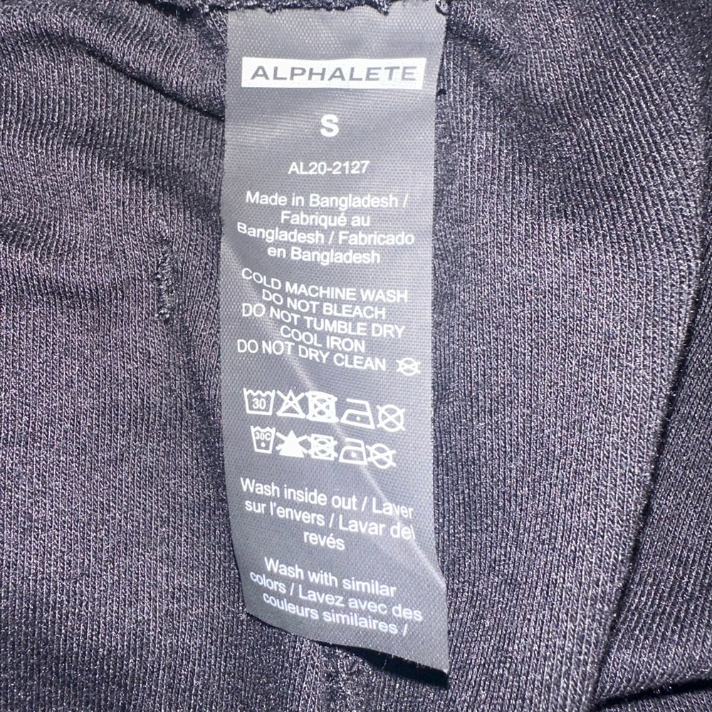 Alphalete Black Athletic Shorts with Relaxed Fit