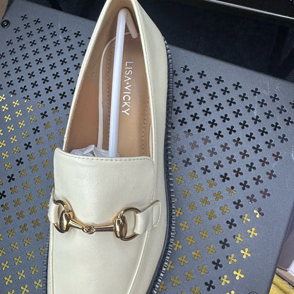 132.128.131. Gucci Cream Loafers with Gold Horsebit
