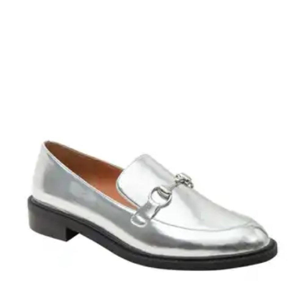 129 133. Silver Metallic Flats with Horsebit Detail