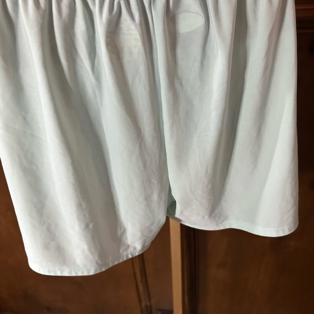 SIZE S/M Under Armour Gray Athletic Shorts Lightweight Breathable