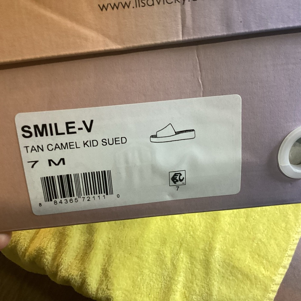 140. NEW SIZE 7 Tan Slip-On Mules Versatile Comfort Shoes