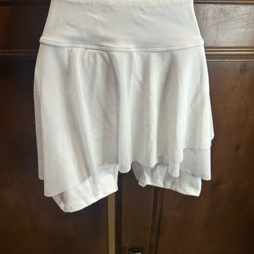 NWT SIZE XL/XXL EleVen by Venus Williams White Bike Shorts for Active Style