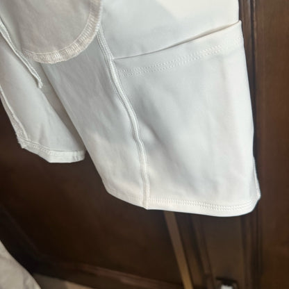 NWT SIZE M/XXL EleVen by Venus Williams White Skort