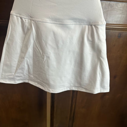 NWT SIZE M/XXL EleVen by Venus Williams White Skort