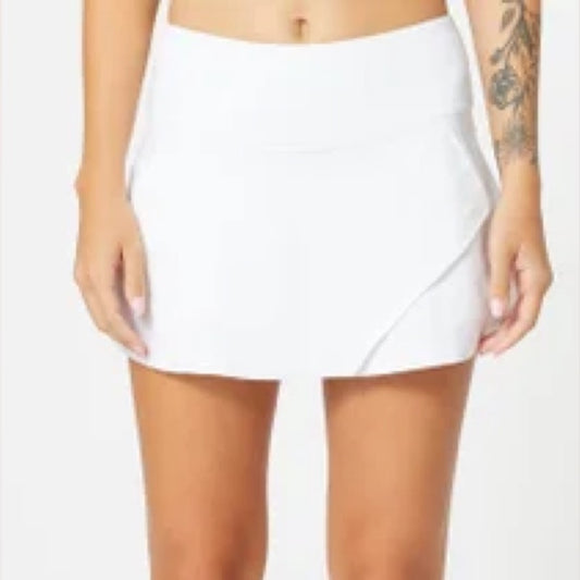 NWT SIZE M/XXL EleVen by Venus Williams White Skort