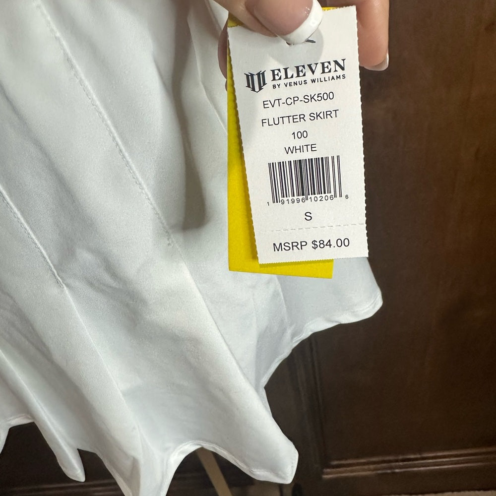 NWT SIZE S EleVen by Venus Williams White Pleated Skater Skorts