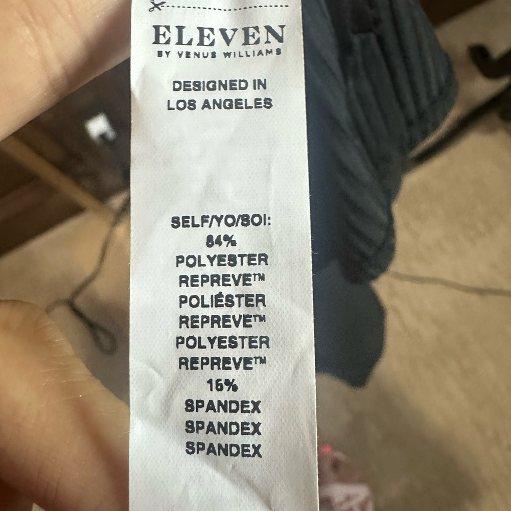 NWT SIZE S/M EleVen by Venus Williams Black Fitted Crew Neck Tee