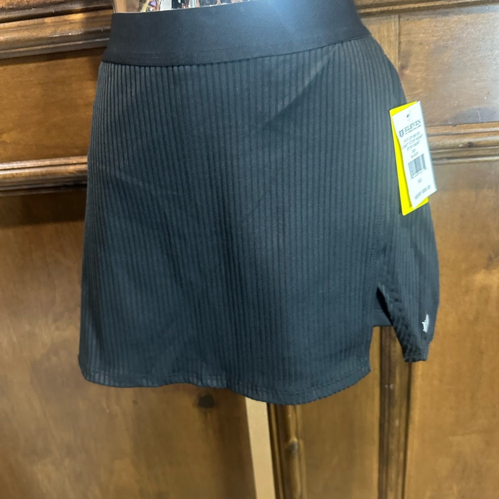 NWT SIZE XS/L EleVen by Venus Williams Black Skort