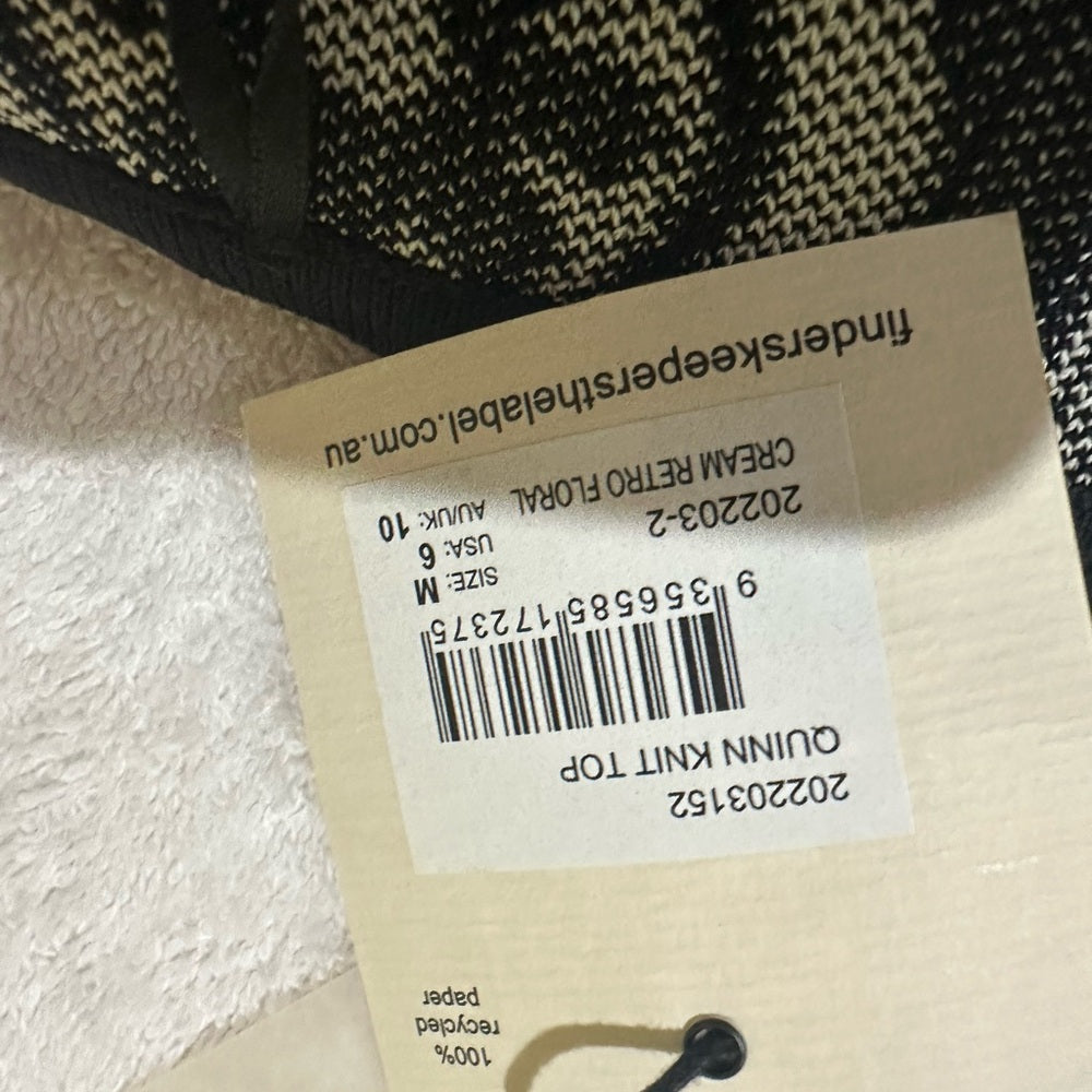 NWT SIZE M/L Finders Keepers Black and White Crop Top