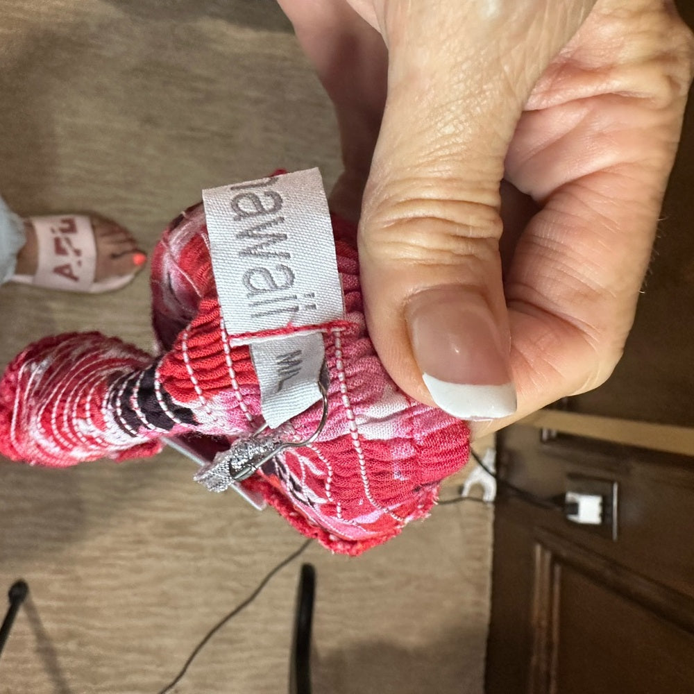 NWT SIZE XS/S-M/L Tiare Hawaii Red and White Crop Top with Sweetheart Neckline