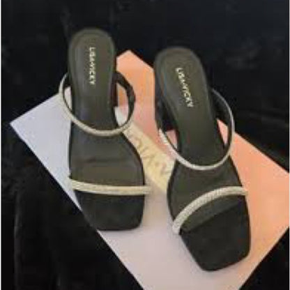 187.188. NEW SIZE 7.5-8 Elegant Black and Silver Crystal Embellished Heels