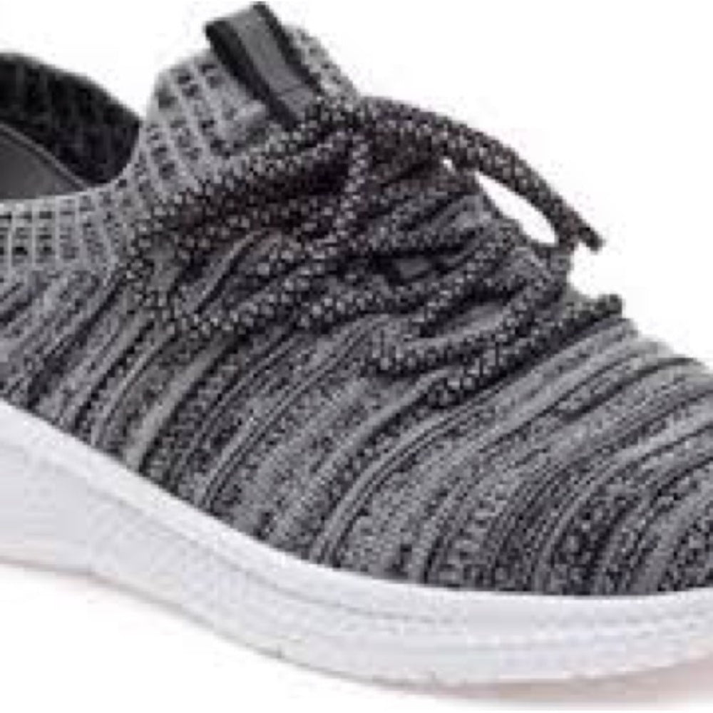 191. NEW SIZE 11M J/SLIDES Black and White Sleek Athletic Shoes