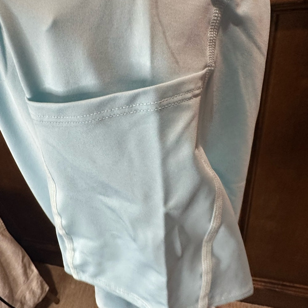 NWT SIZE M EleVen by Venus Williams Blue Performance Skorts