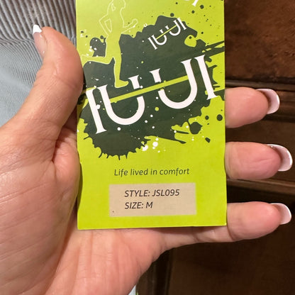 NWT SIZE M Cream Mid-Thigh Athletic Shorts and top with Stretch Fabric