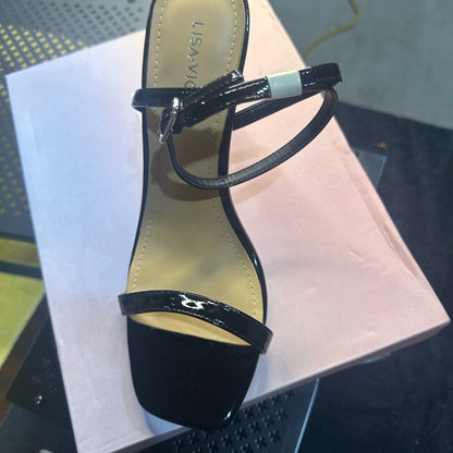 215. NEW SIZE 7.5 Grace Black and Tan Elegant Heels