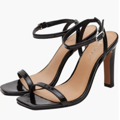 215. NEW SIZE 7.5 Grace Black and Tan Elegant Heels