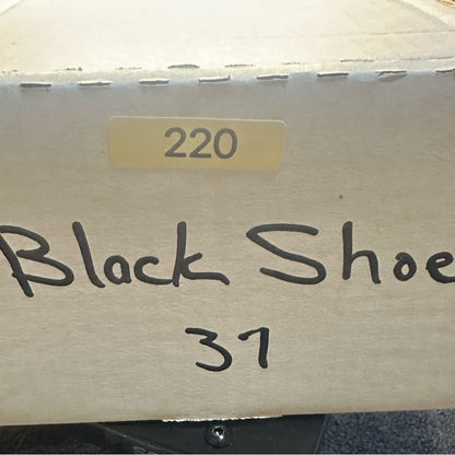220. NEW SIZE 7-7.5 Josef Seibel Black Chukka Boots Sleek Durable Design