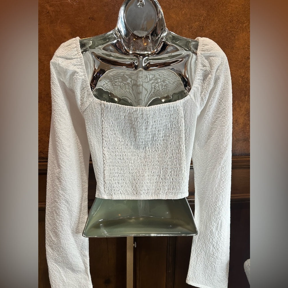 Astr White Ruched Puff Sleeve Crop Blouse