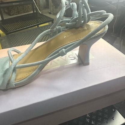 223. NEW SIZE 6 Lisa Vicky Suede Blue Strappy Heels with Kitten Heel