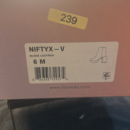 238.239. NEW SIZE 6 Black Chunky Heeled Boots with Platform Sole