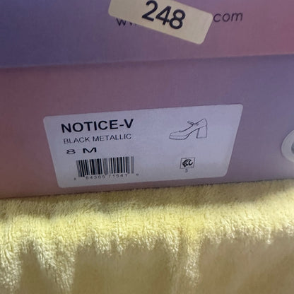 247.248. NEW SIZE 8 Glossy Black Chunky Heel Mary Jane