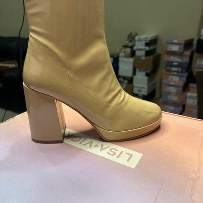 258. NEW SIZE 6.5 Cream Chunky Heeled Boots with Glossy Finish