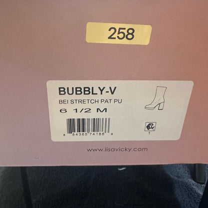 258. NEW SIZE 6.5 Cream Chunky Heeled Boots with Glossy Finish