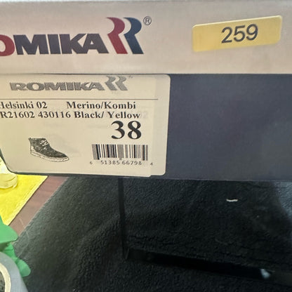 259. NEW SIZE 8-8.5/38 Romika Yellow and Black Fashion Boots with Plush Lining