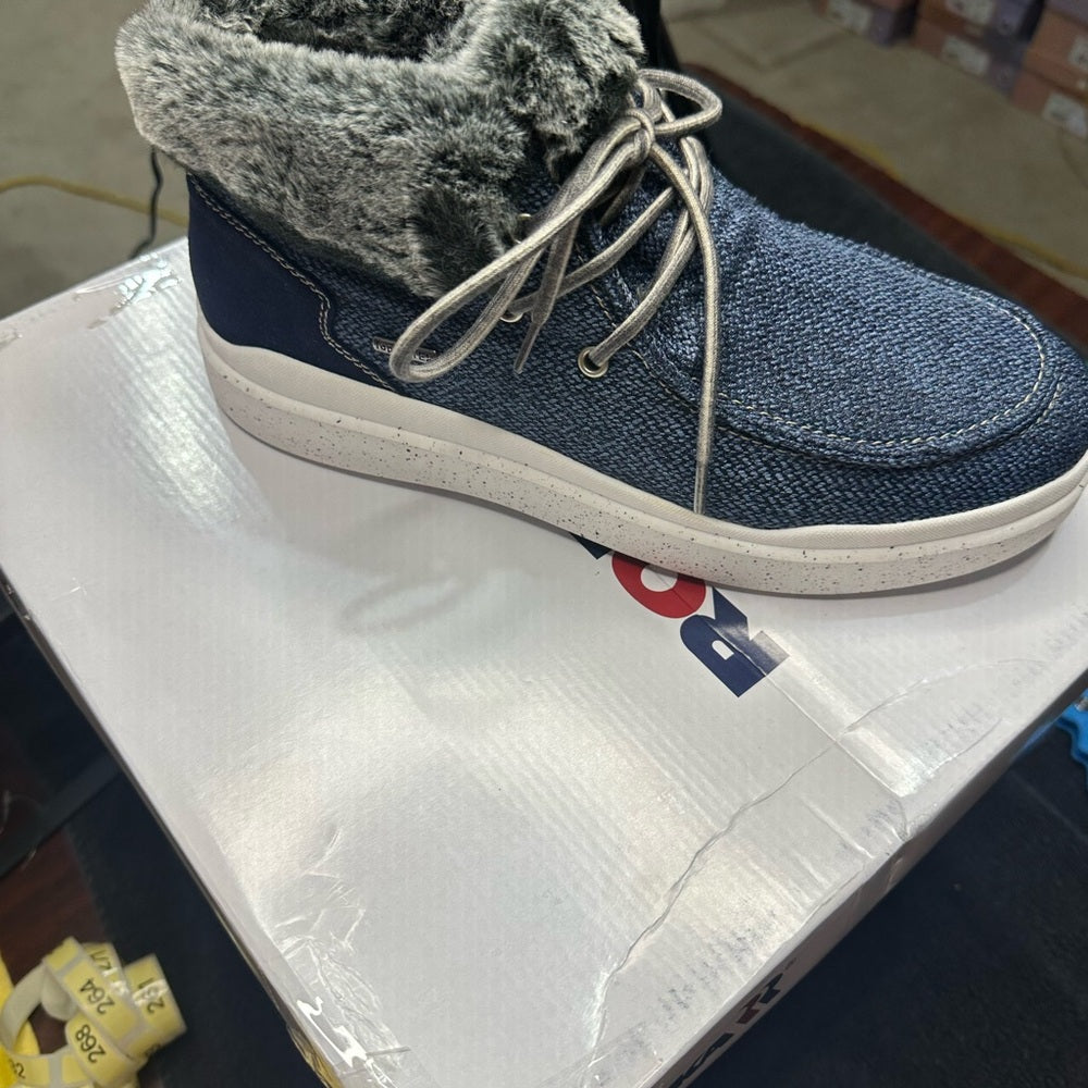 260. NEW SIZE 10.5/11 Romika blue and Gray Ankle Boots