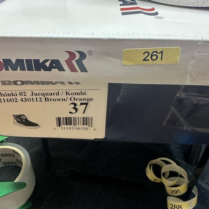 261. NEW SIZE 6.5-7.5/37 Romika Gray and Brown Ankle Boots with Versatile Design