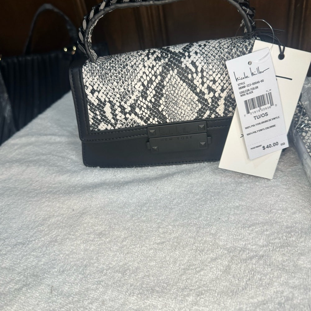 NWT Nicole Miller Mini Bag Black and White Chain Strap