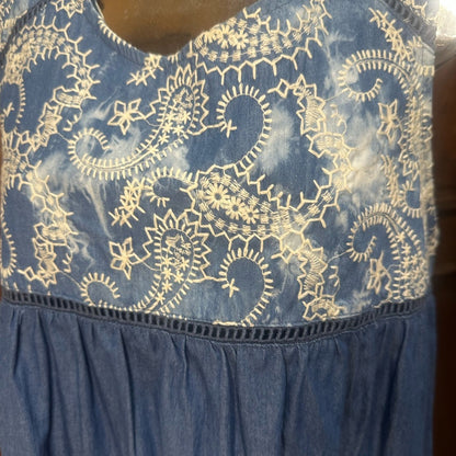 NWT SIZE M Hayden Blue and White Tiered Midi Sundress