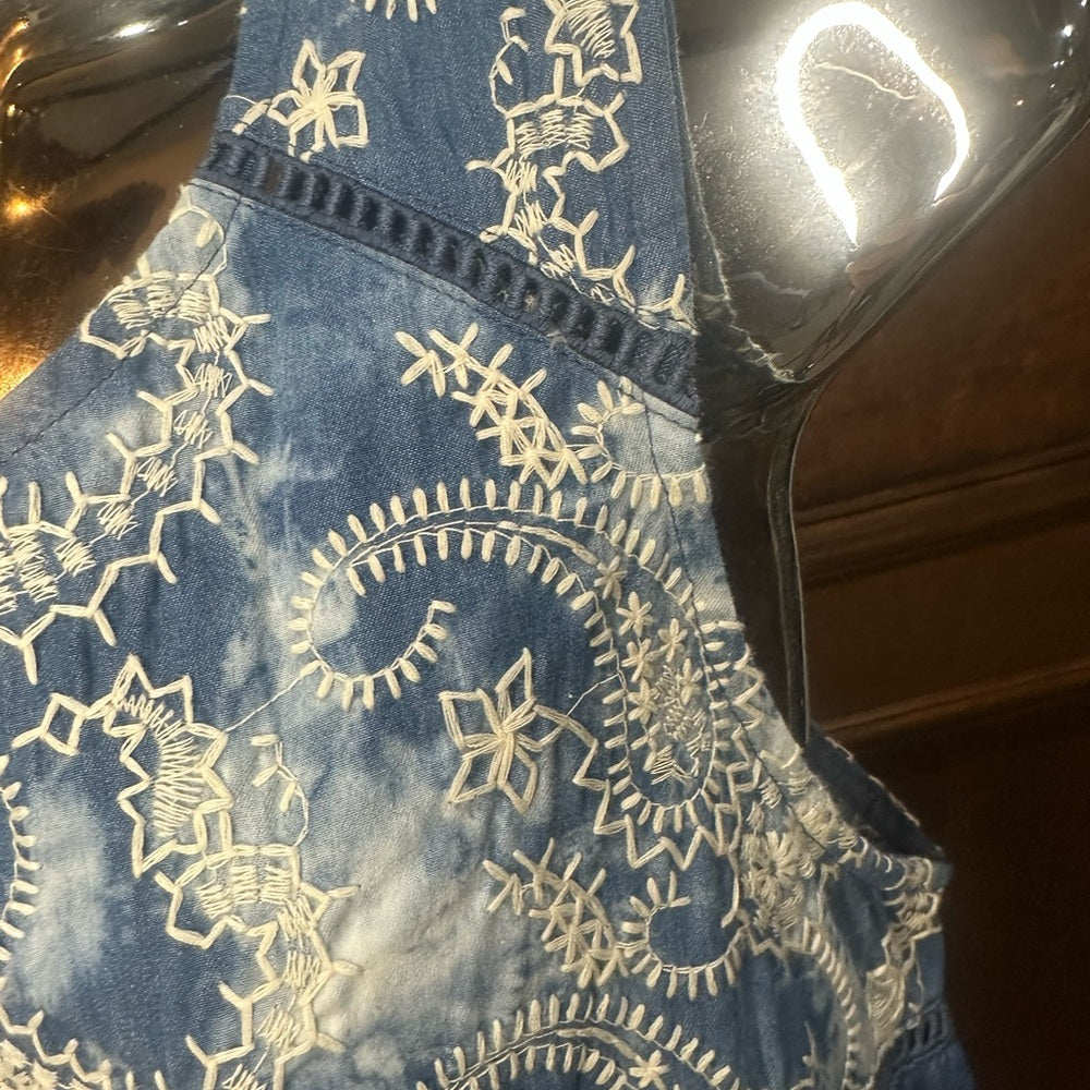 NWT SIZE M Hayden Blue and White Tiered Midi Sundress