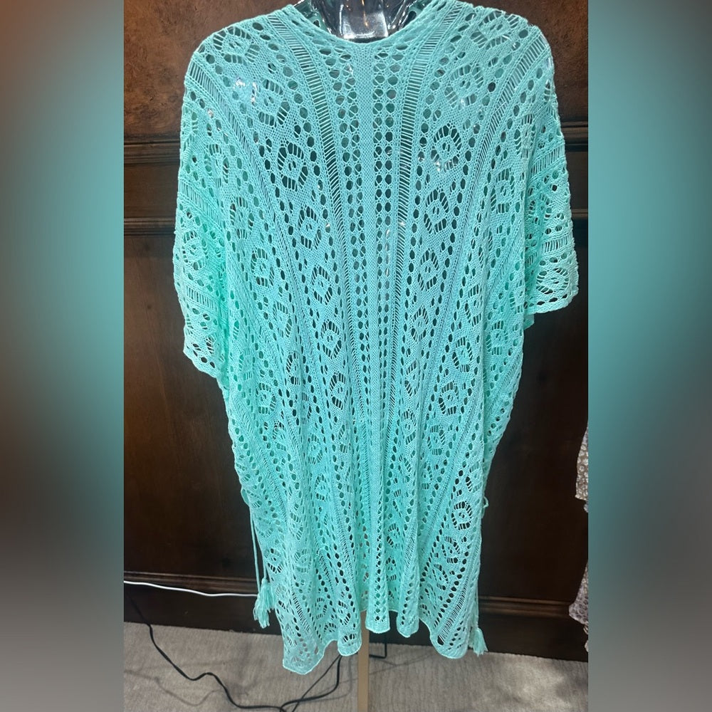 SIZE OS Green Knit Swim Coverup with Lacework and V-Neck
