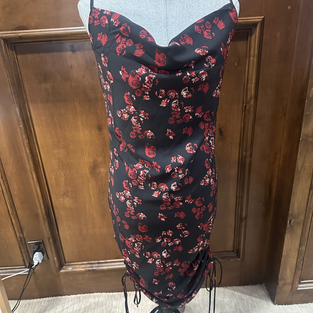 NWT SIZE M Black and Red Ruched Cowl Neck Midi Dress