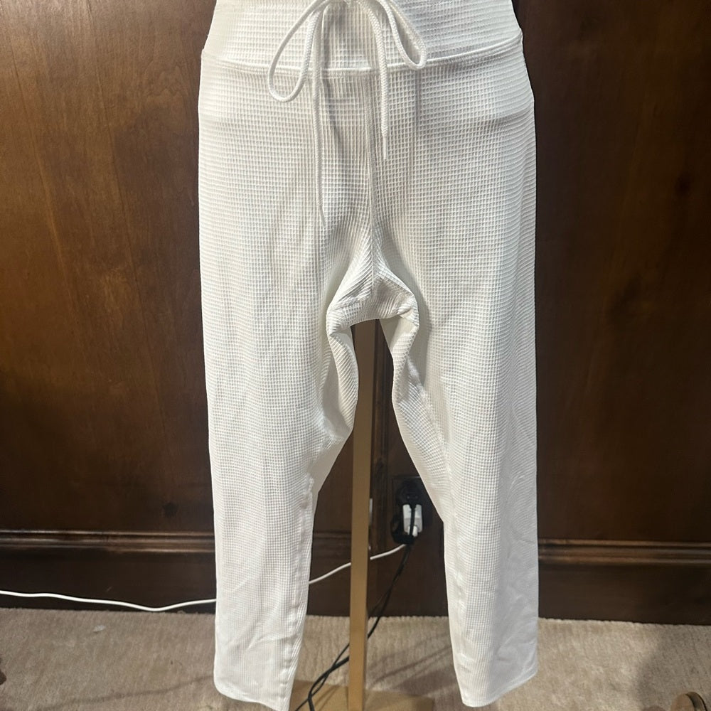 NWT SIZE XL EleVen by Venus Williams Cream Joggers with High-Waisted Design