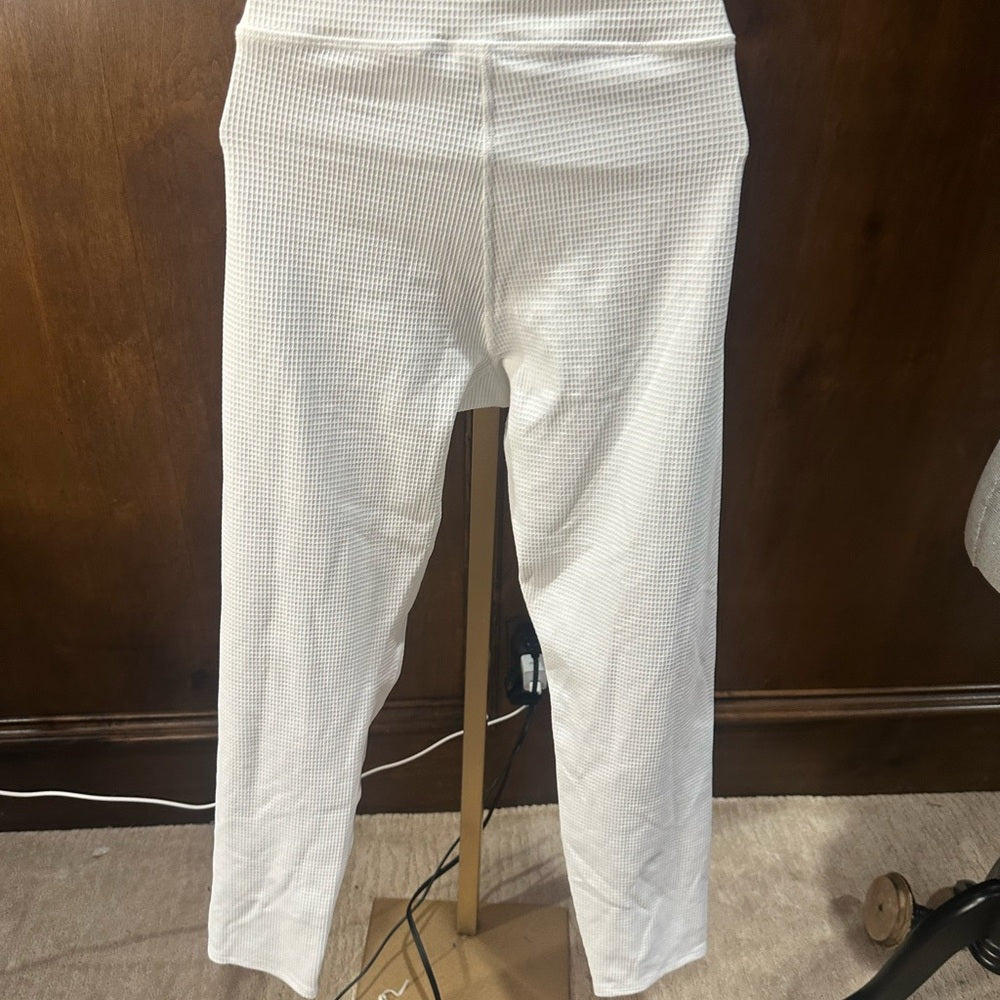 NWT SIZE XL EleVen by Venus Williams Cream Joggers with High-Waisted Design
